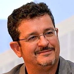 Dr. Armando Pérez de Prado
